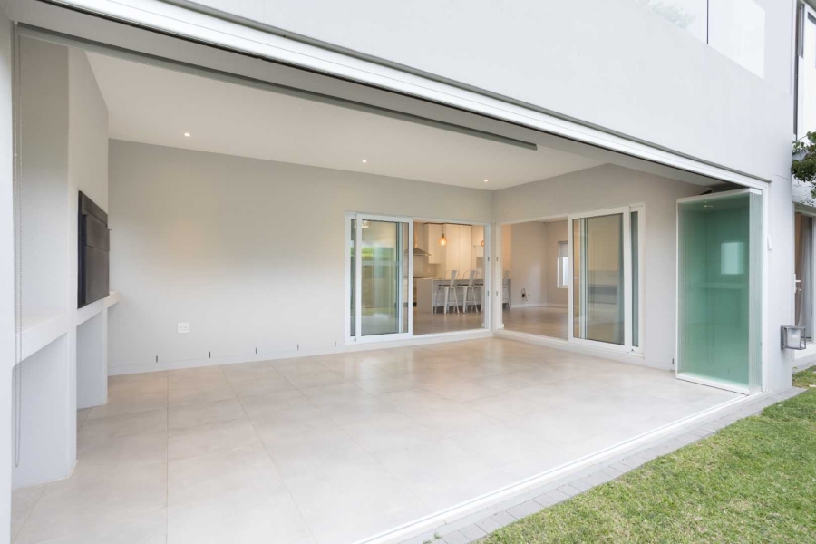 To Let 4 Bedroom Property for Rent in Val De Vie Estate Western Cape
